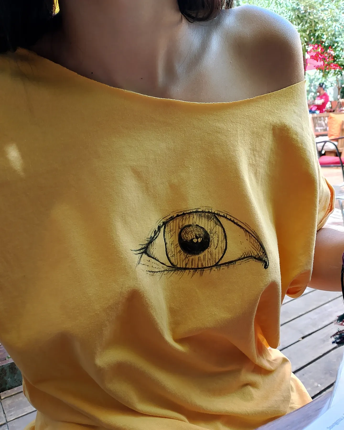 Eye Yellow